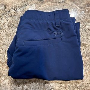Under Armour Golf Short - Size 32 in Navy